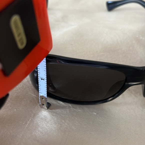 Alan Mikli Paris Sunglasses unisex black with a slight dark blue tint - Picture 7 of 7